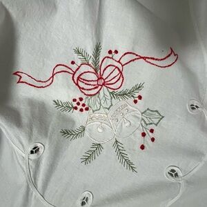Festive Embroidered white holly red bows & pine vintage Holiday Tablecloth
